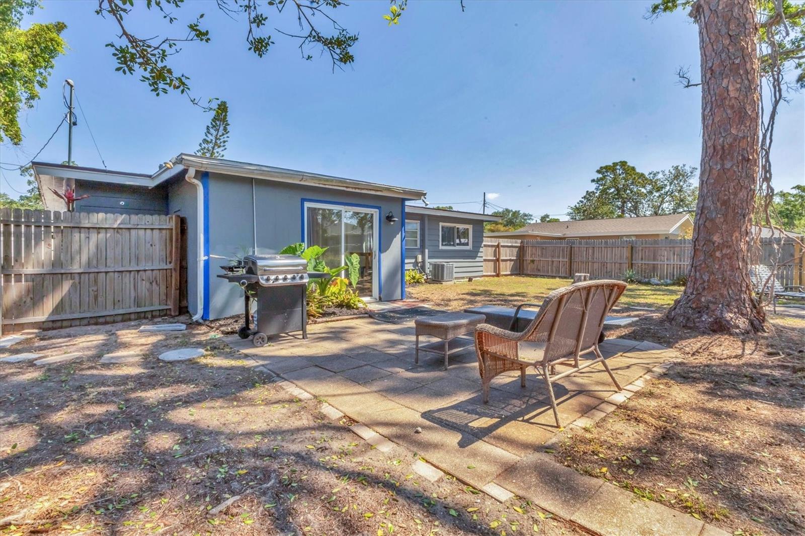 Image 28 of 76 For 2350 Novus Street
