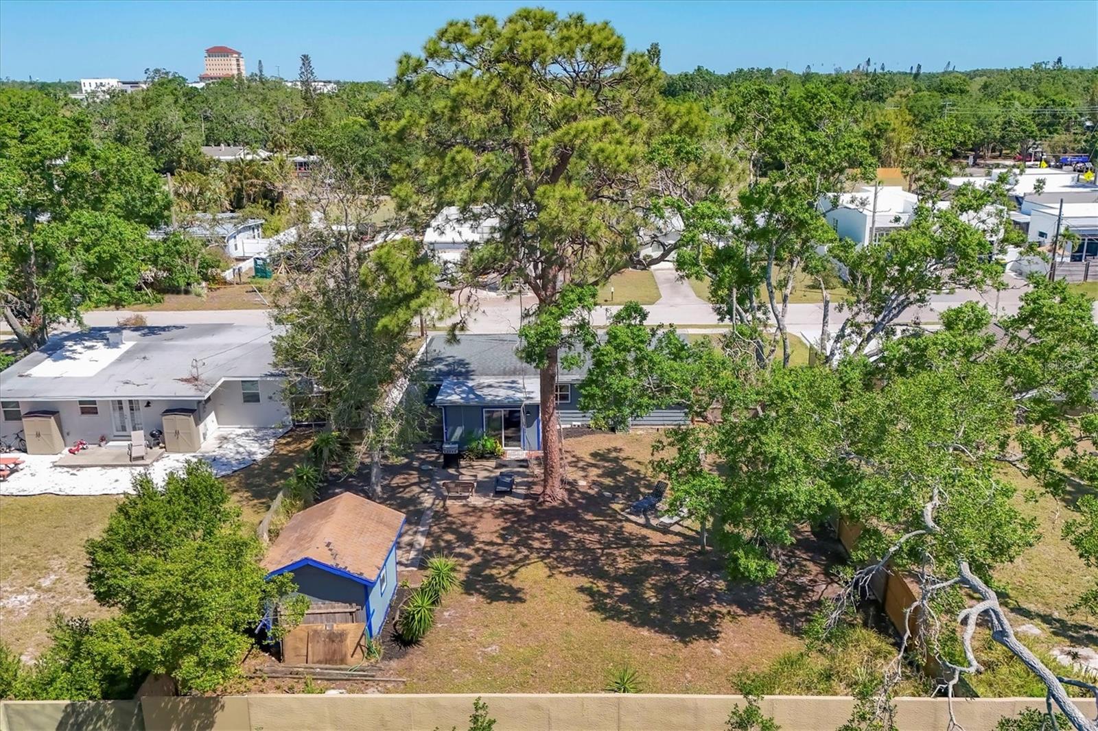 Image 32 of 76 For 2350 Novus Street