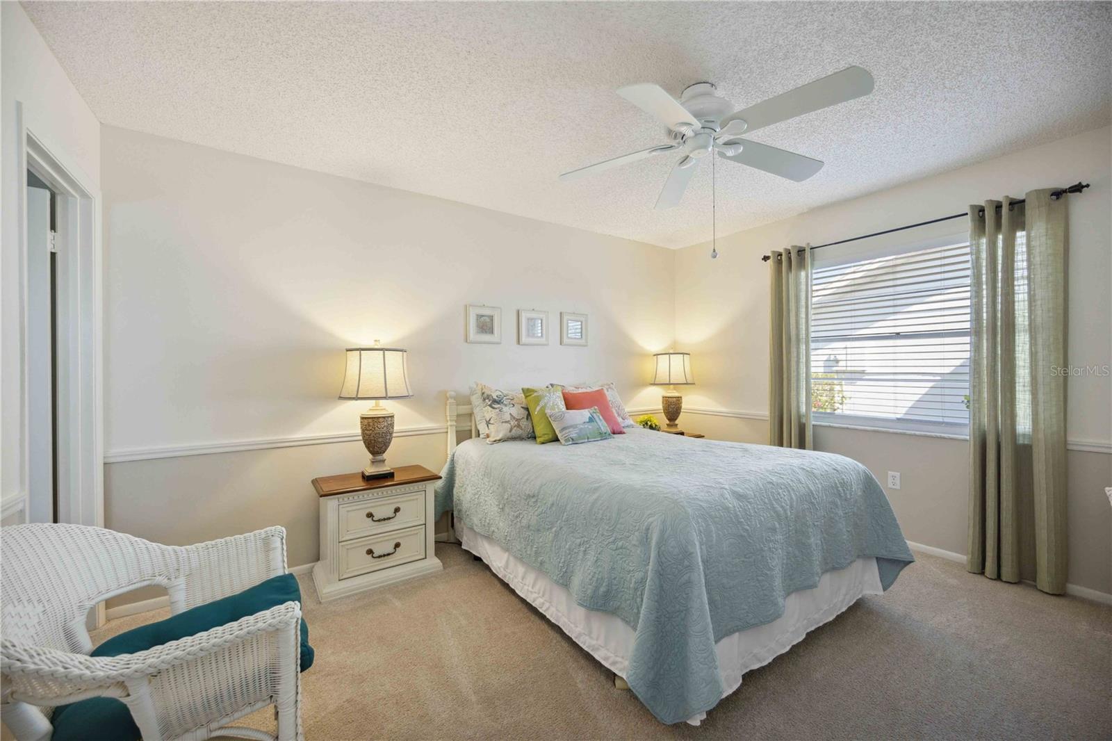 Image 10 of 26 For 1006 Oakleaf Boulevard