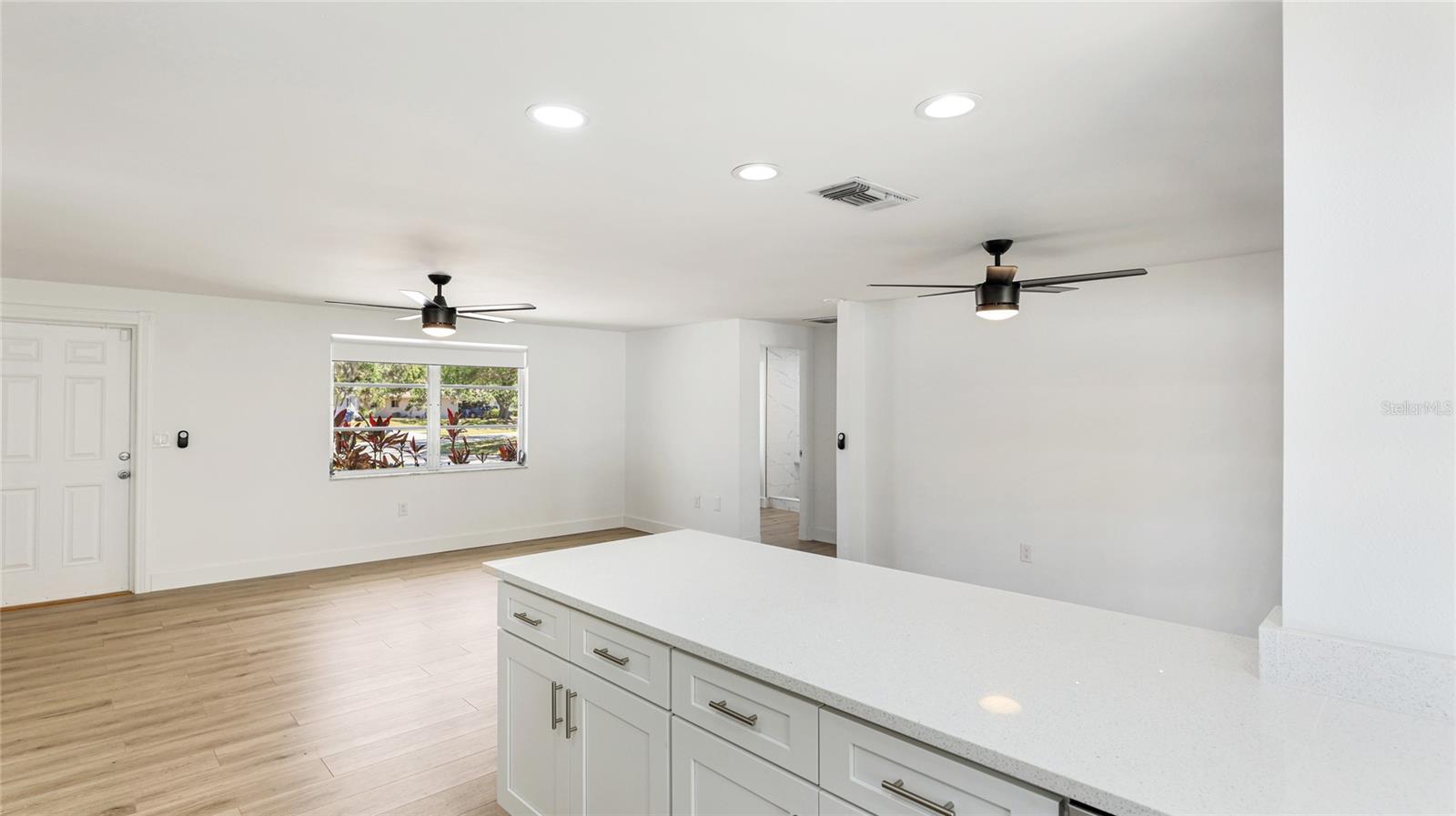 Image 12 of 33 For 6628 Keystone Drive