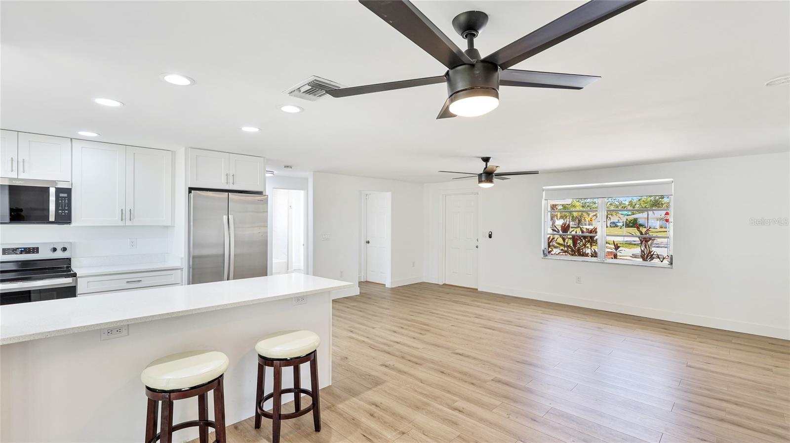 Image 14 of 33 For 6628 Keystone Drive