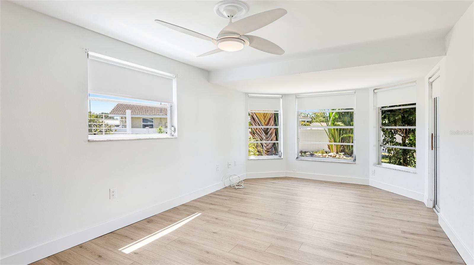 Image 16 of 33 For 6628 Keystone Drive