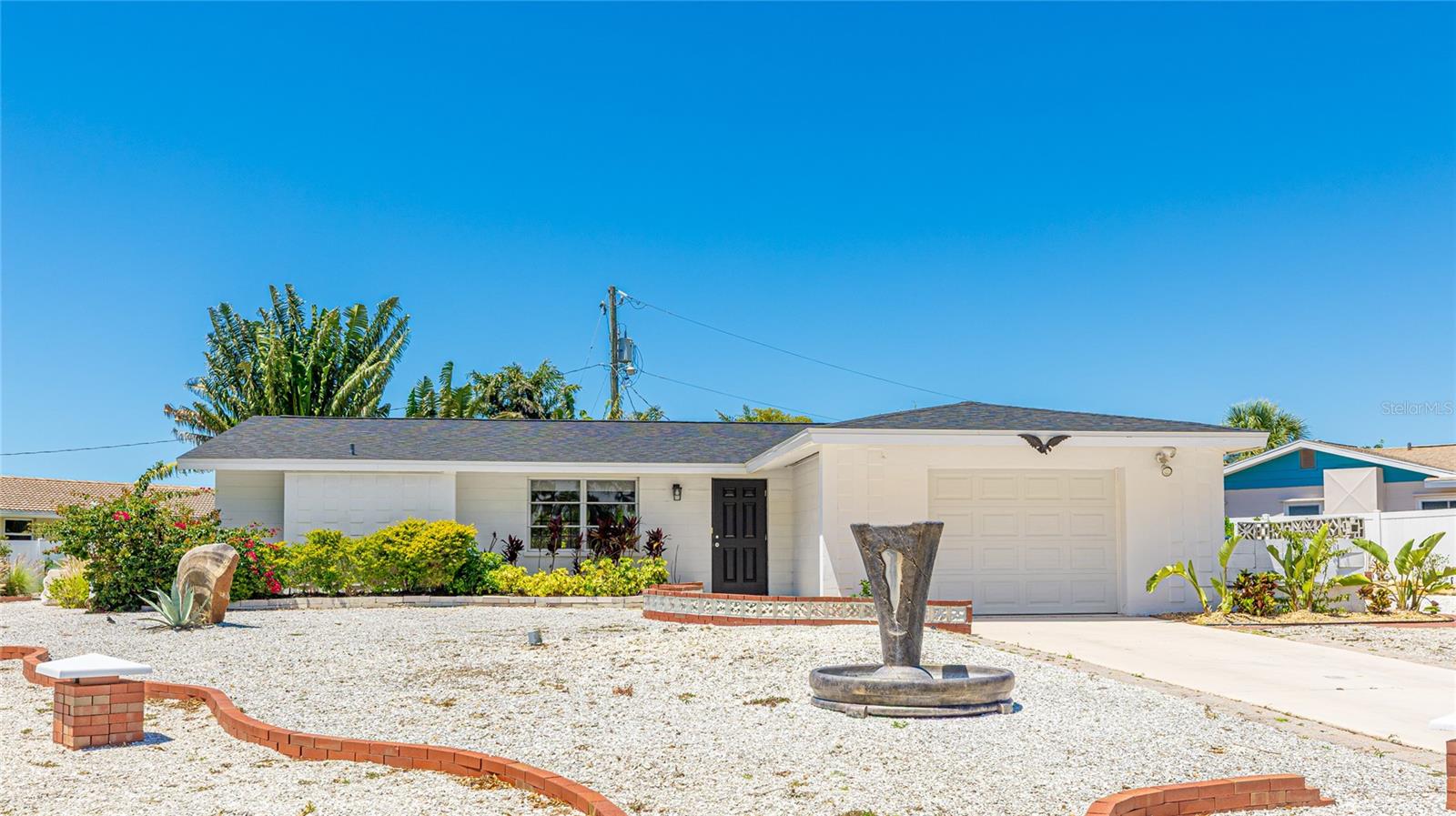 Image 4 of 33 For 6628 Keystone Drive