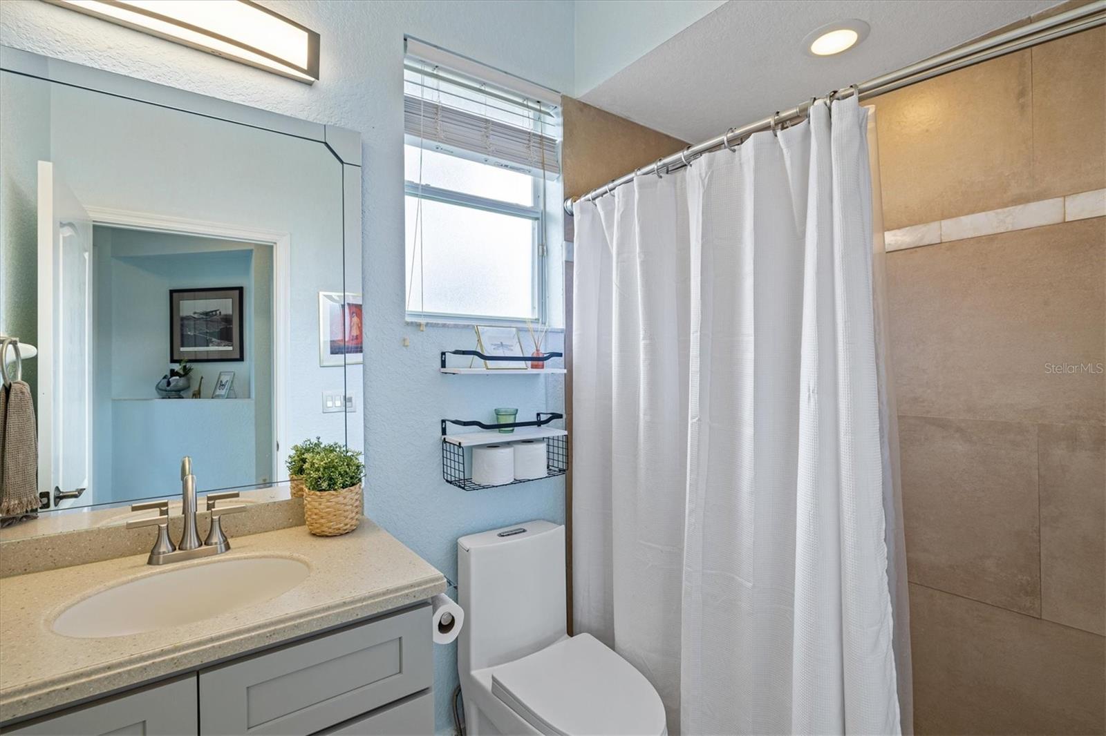 Image 29 of 83 For 22324 Wexford Boulevard