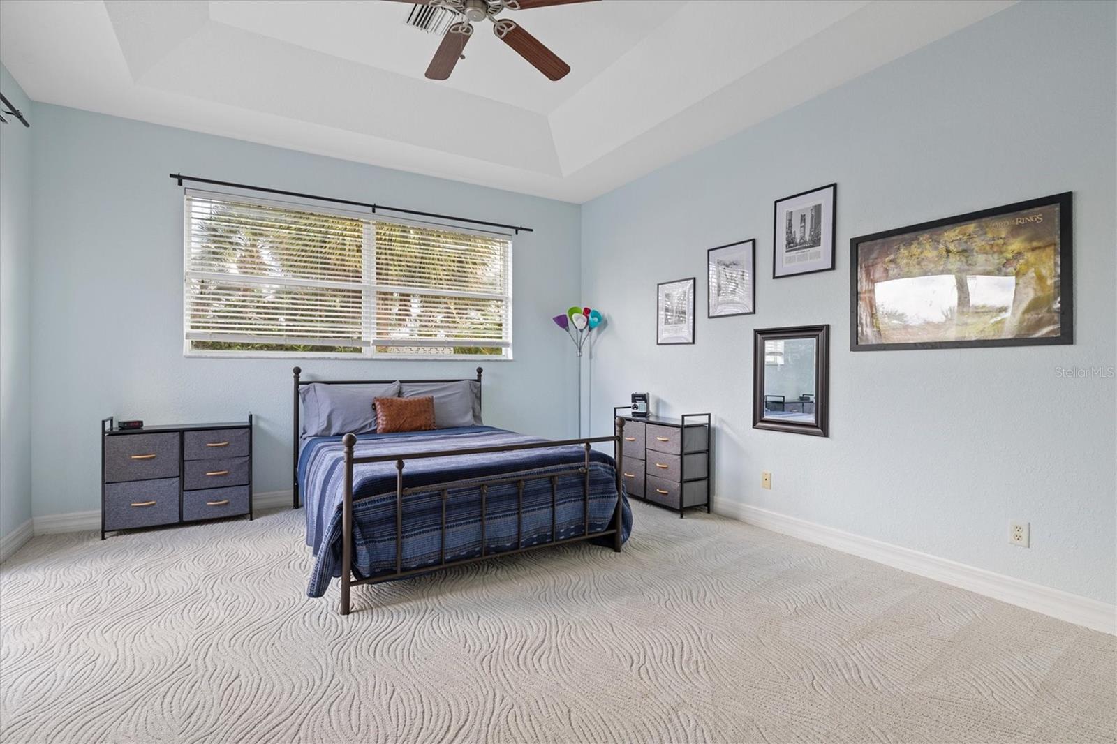 Image 30 of 83 For 22324 Wexford Boulevard