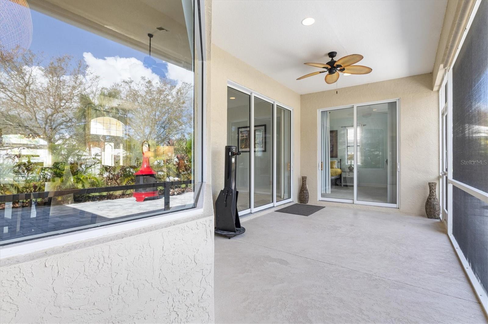 Image 33 of 83 For 22324 Wexford Boulevard