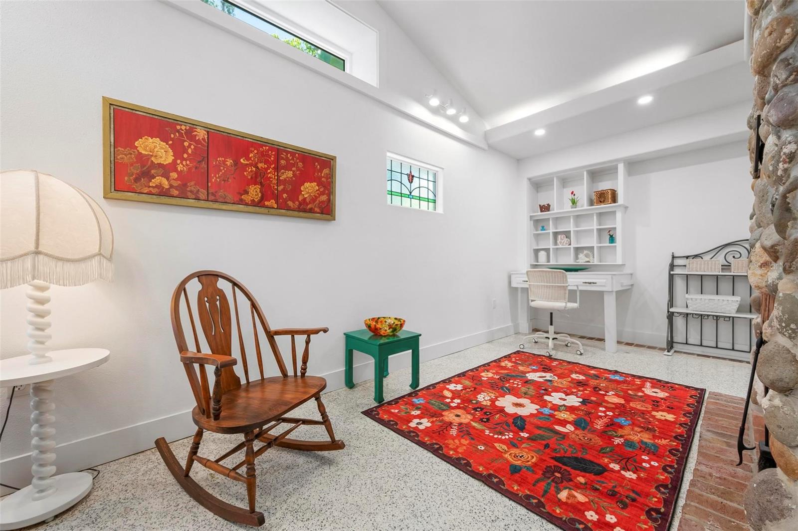 Image 16 of 45 For 528 45th Street