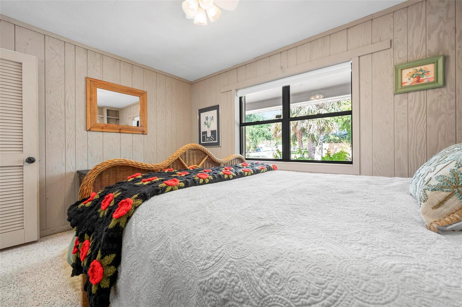 Image 19 of 45 For 528 45th Street