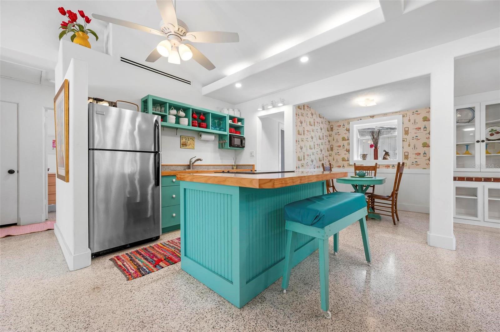 Image 9 of 45 For 528 45th Street