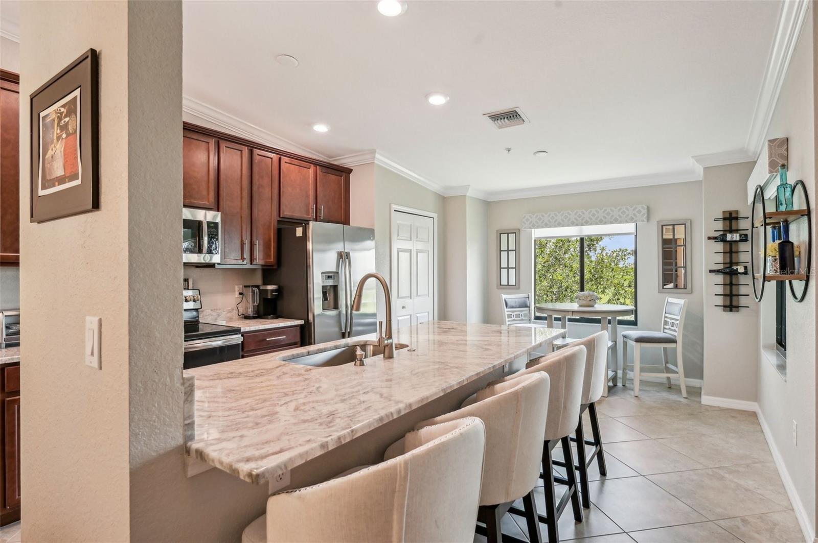 Image 20 of 100 For 5528 Palmer Circle 204