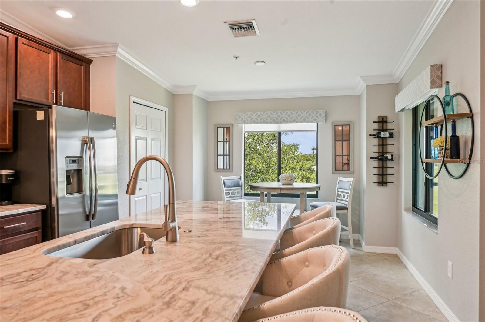 Image 22 of 100 For 5528 Palmer Circle 204