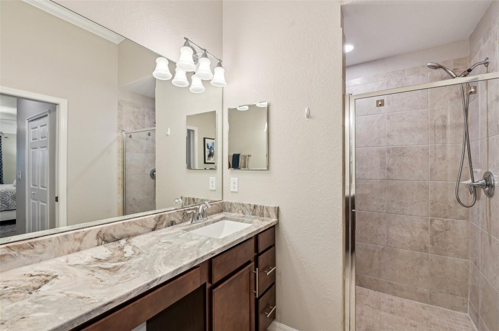 Image 29 of 100 For 5528 Palmer Circle 204