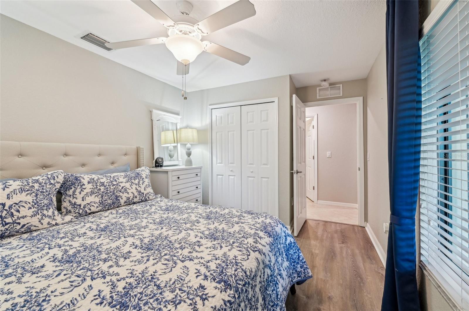 Image 33 of 100 For 5528 Palmer Circle 204