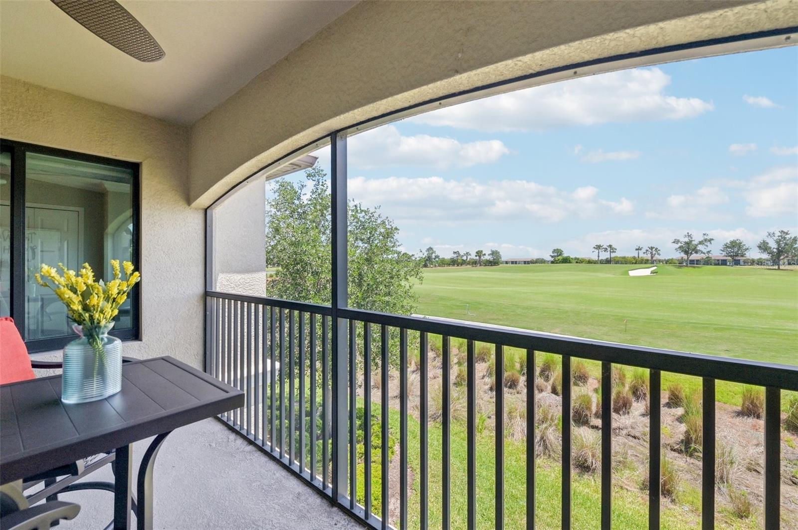 Image 37 of 100 For 5528 Palmer Circle 204