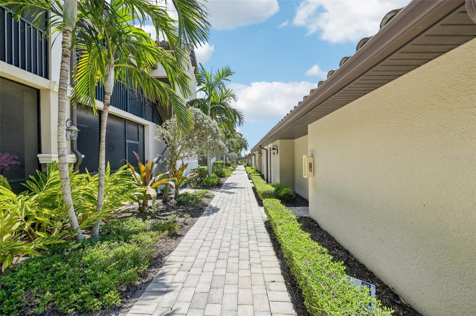 Image 6 of 100 For 5528 Palmer Circle 204
