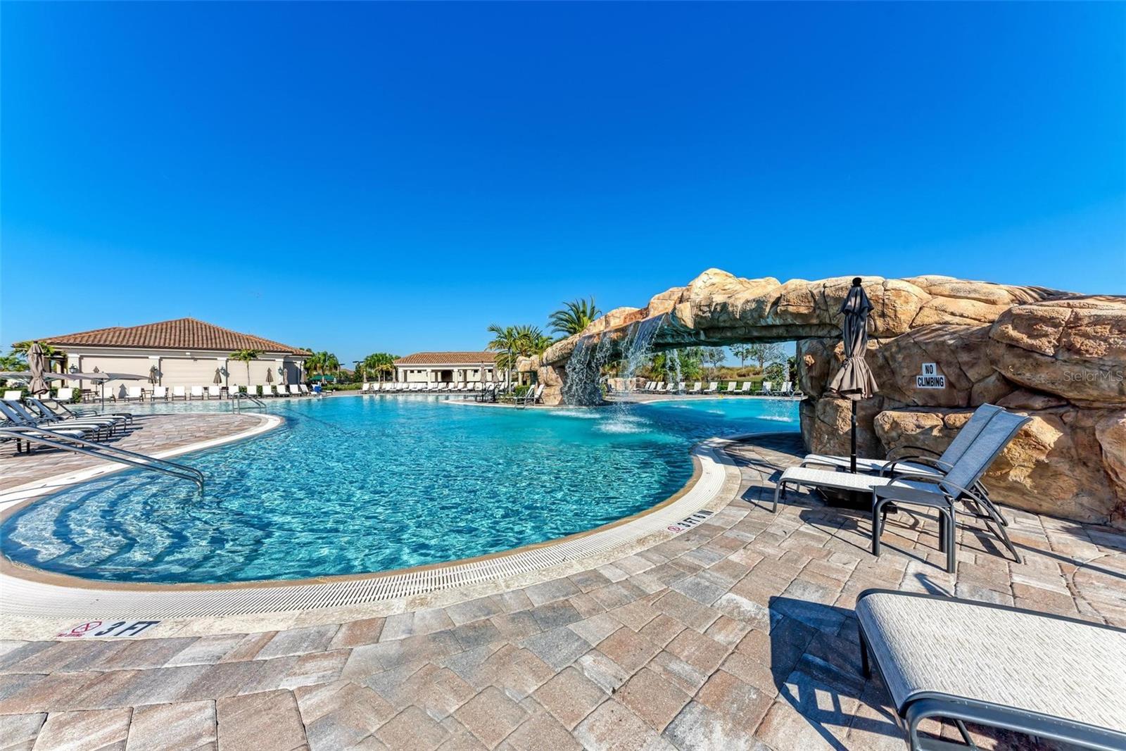 Image 89 of 100 For 5528 Palmer Circle 204