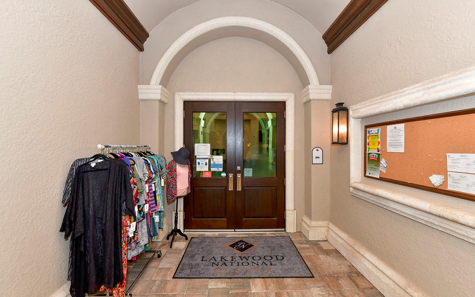Image 15 of 65 For 17118 Vardon Terrace 307