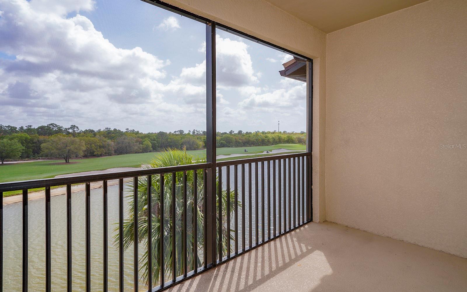Image 6 of 65 For 17118 Vardon Terrace 307