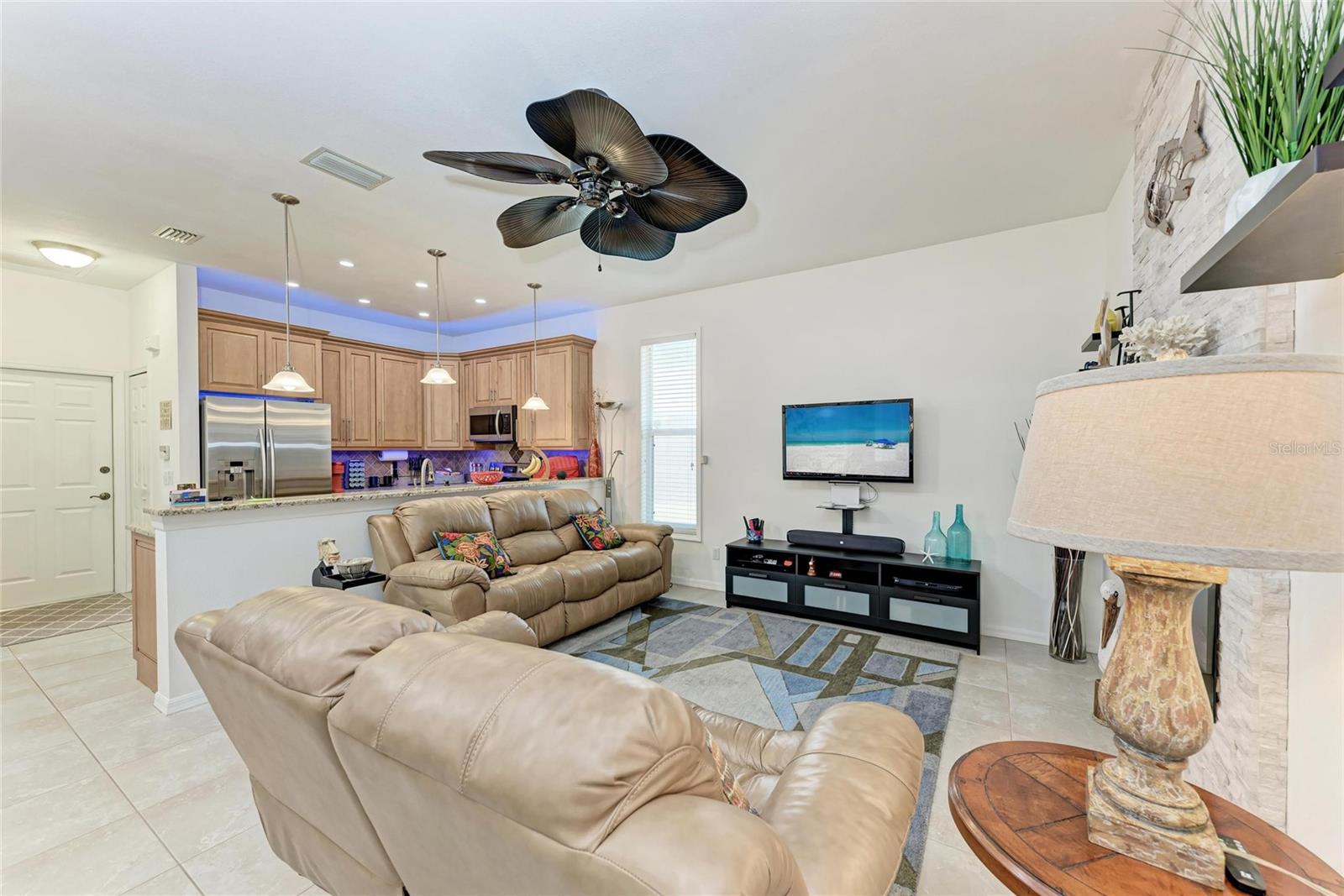 Image 13 of 55 For 7814 48th Avenue E