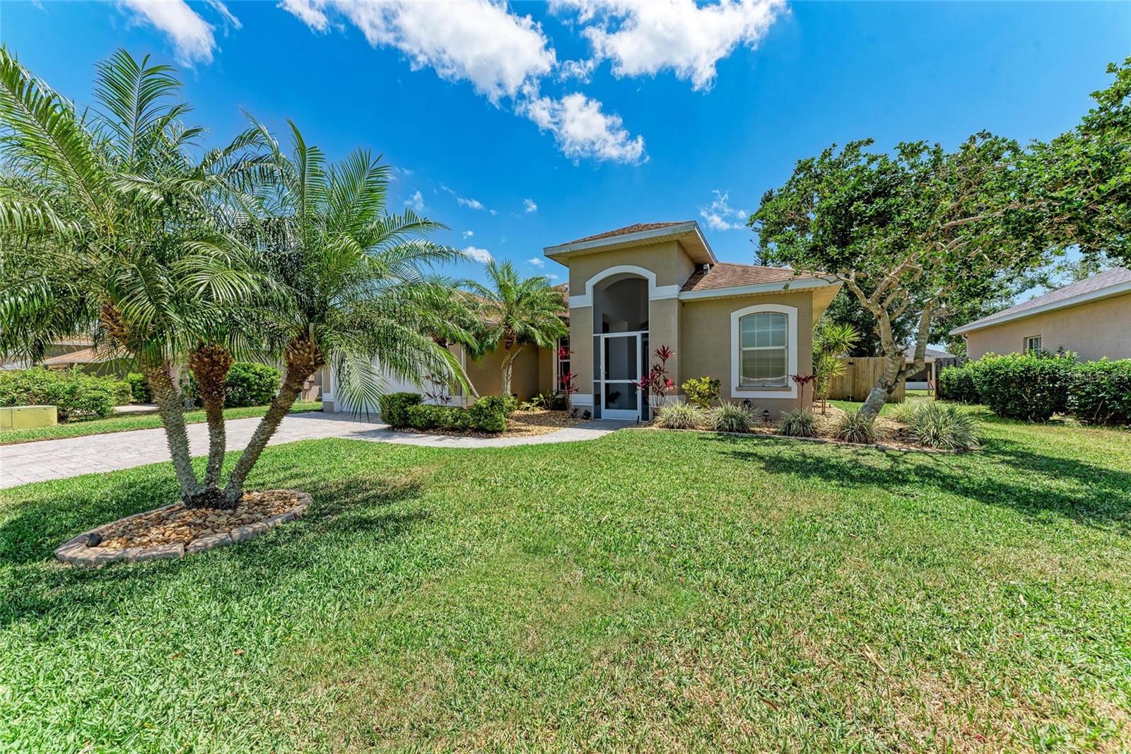 Image 3 of 55 For 7814 48th Avenue E