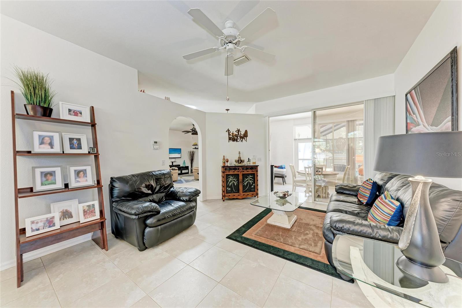 Image 7 of 55 For 7814 48th Avenue E
