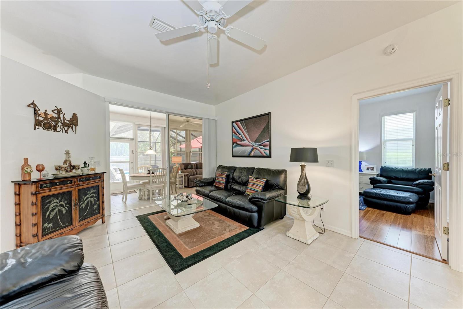 Image 8 of 55 For 7814 48th Avenue E
