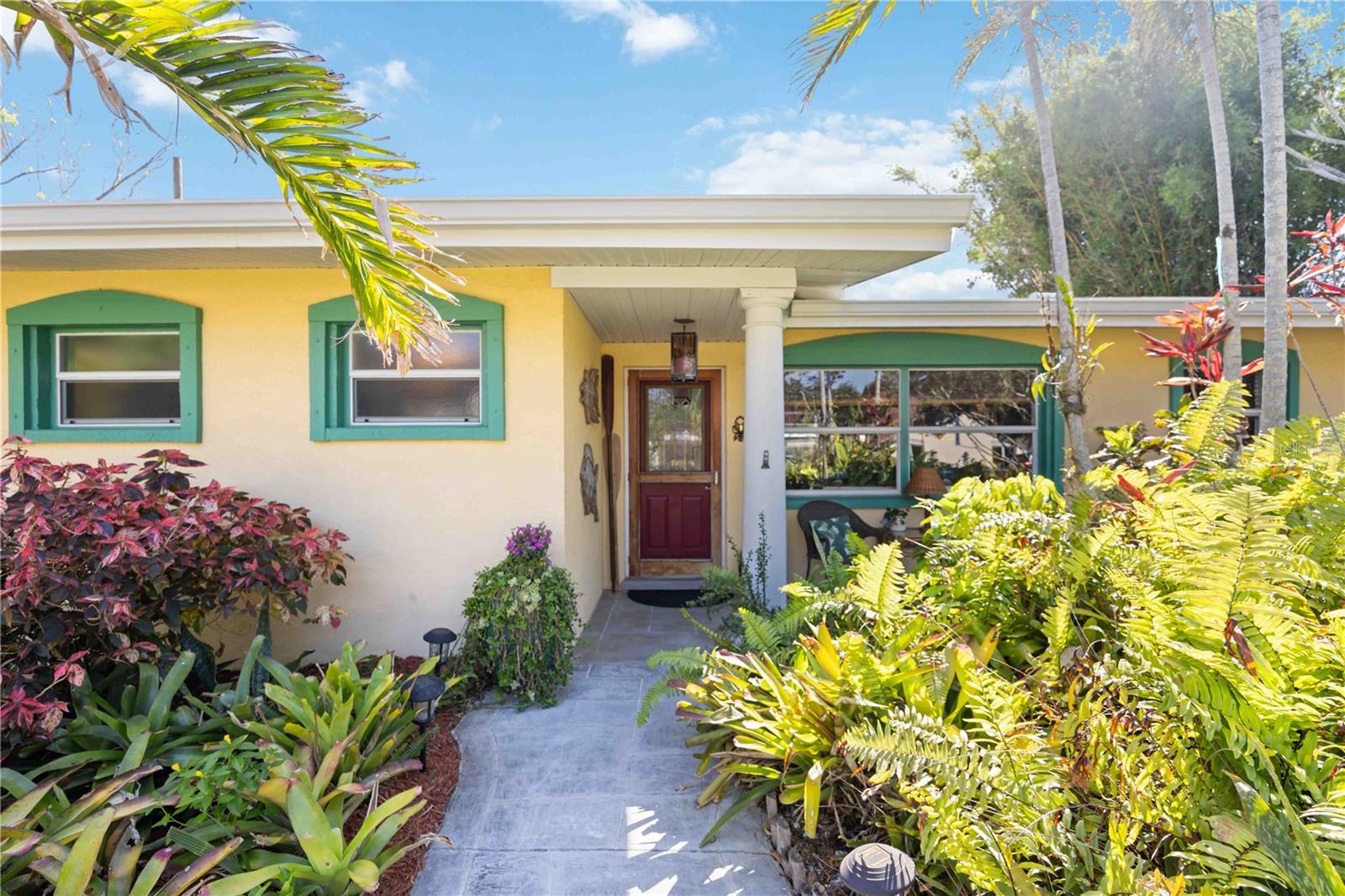 Details for 610 Poinsettia Road, NOKOMIS, FL 34275