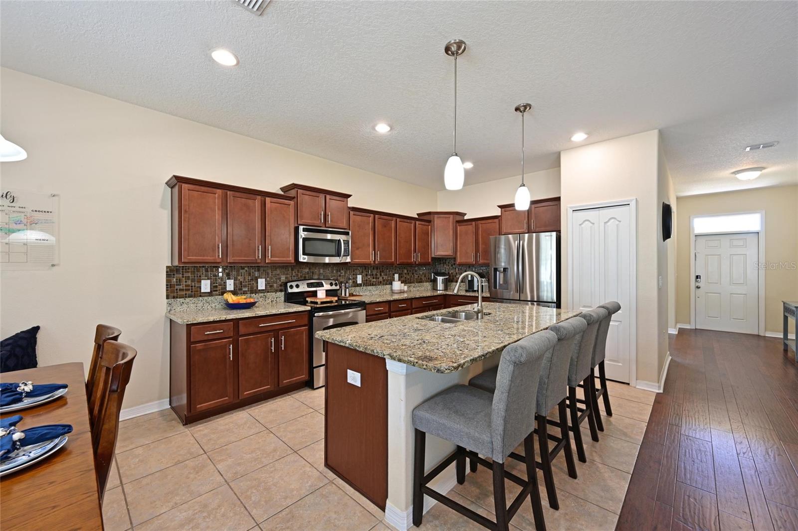 Image 10 of 40 For 1813 Oak Pond Street
