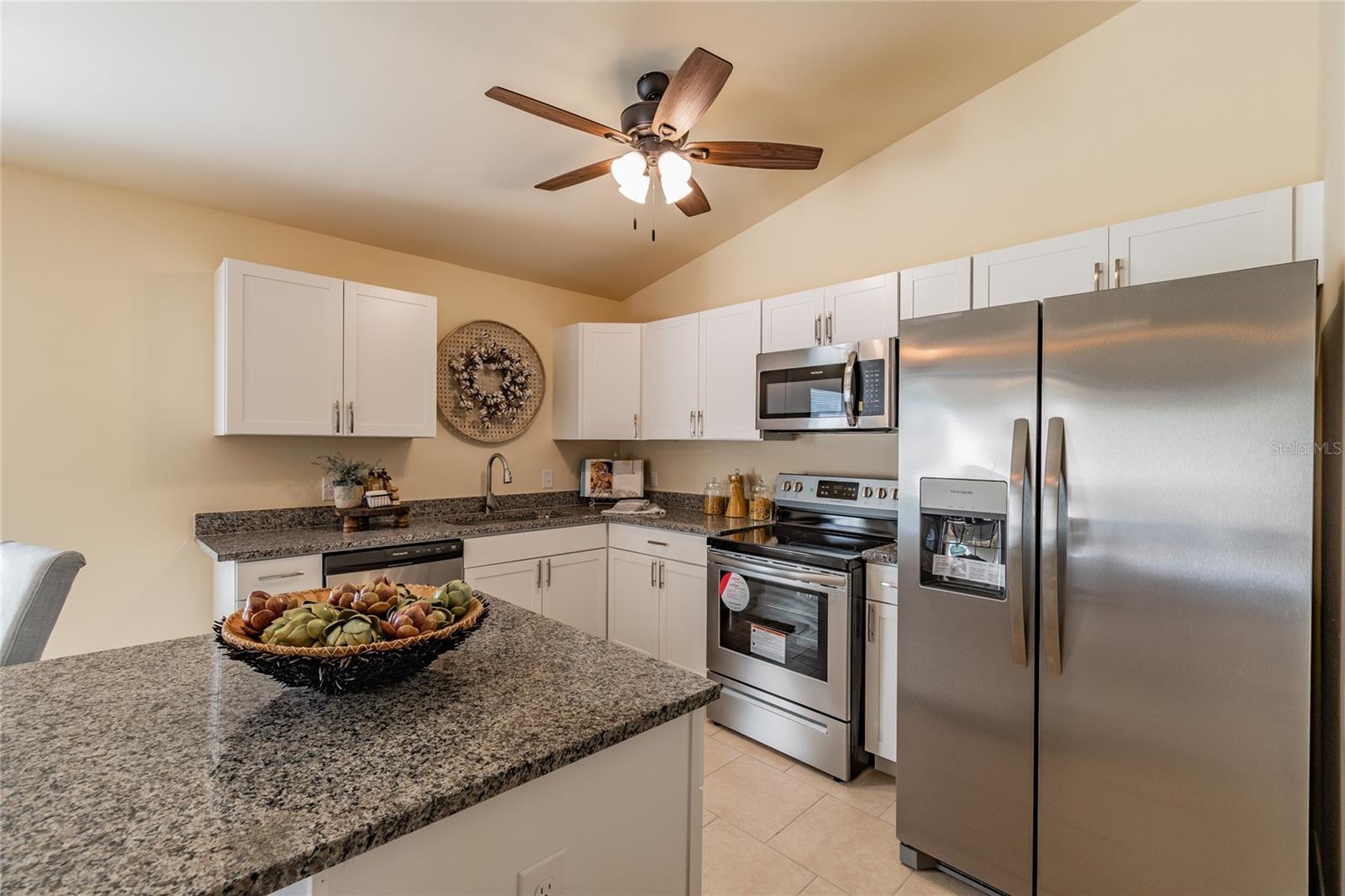 Image 15 of 40 For 601 2nd Street