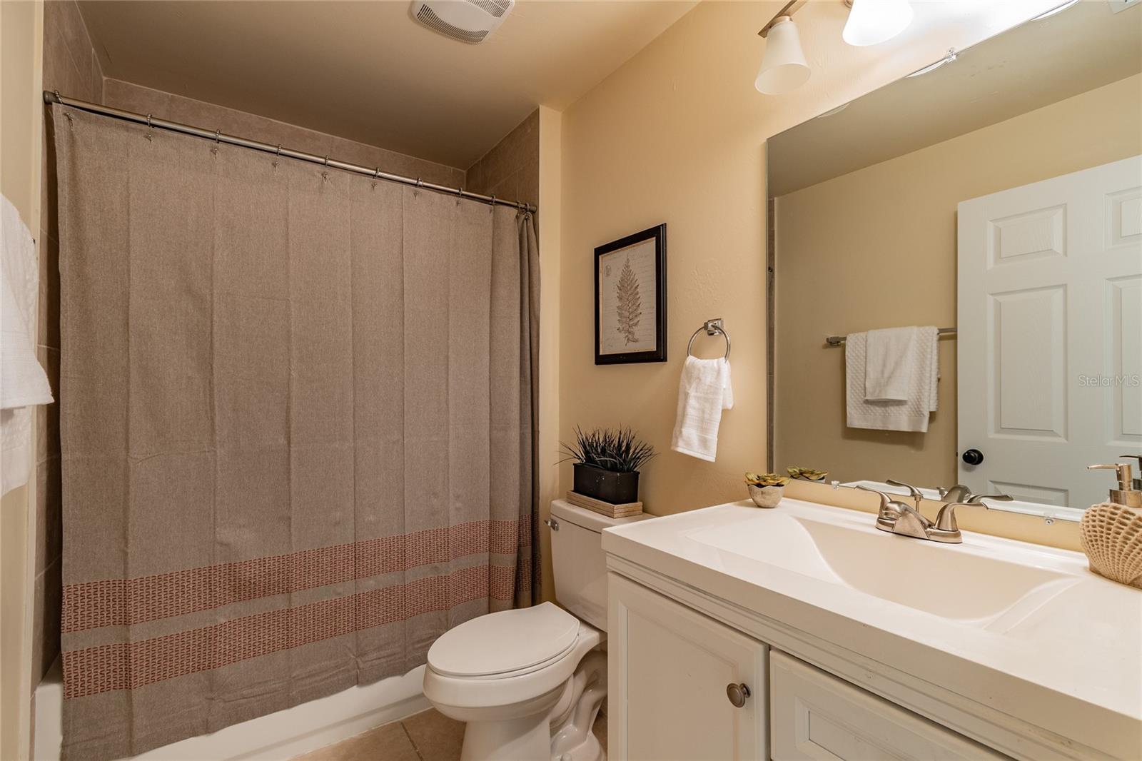 Image 26 of 40 For 601 2nd Street