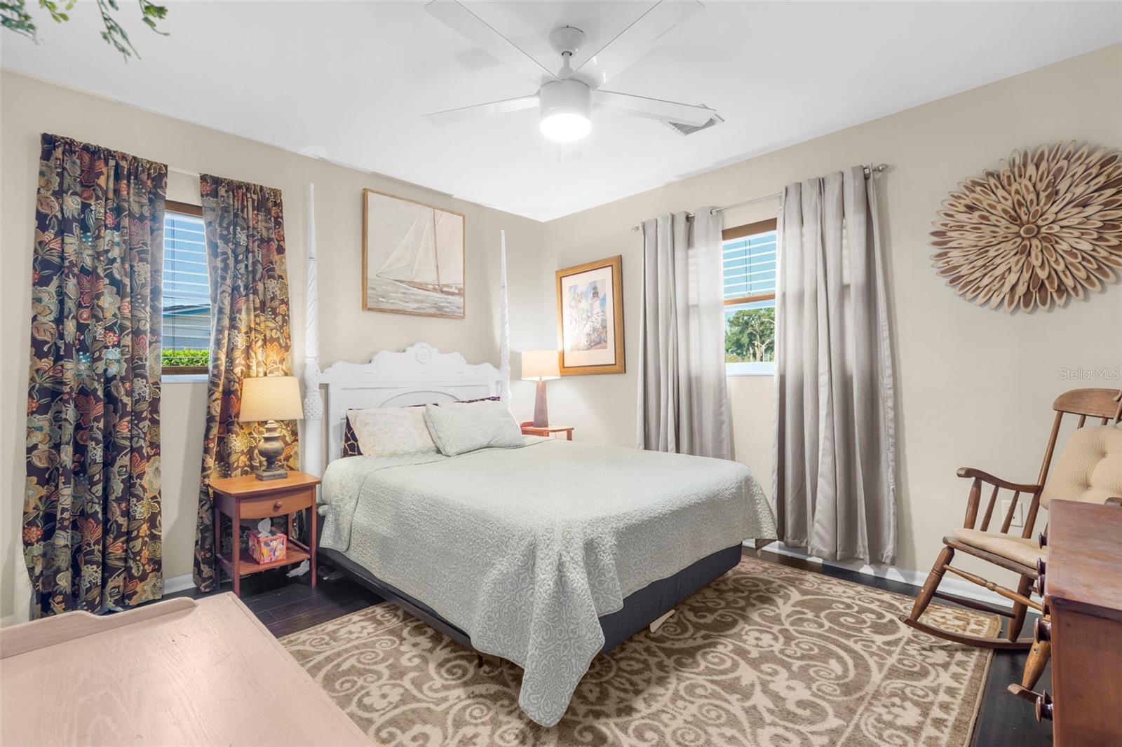 Image 24 of 39 For 4019 14th Avenue W