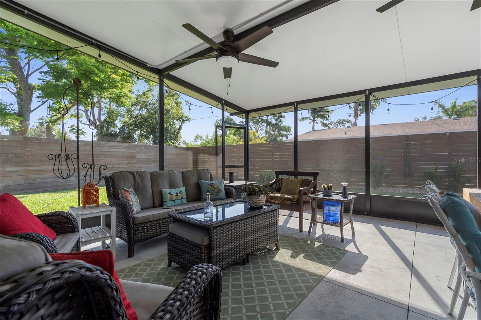 Image 28 of 39 For 4019 14th Avenue W
