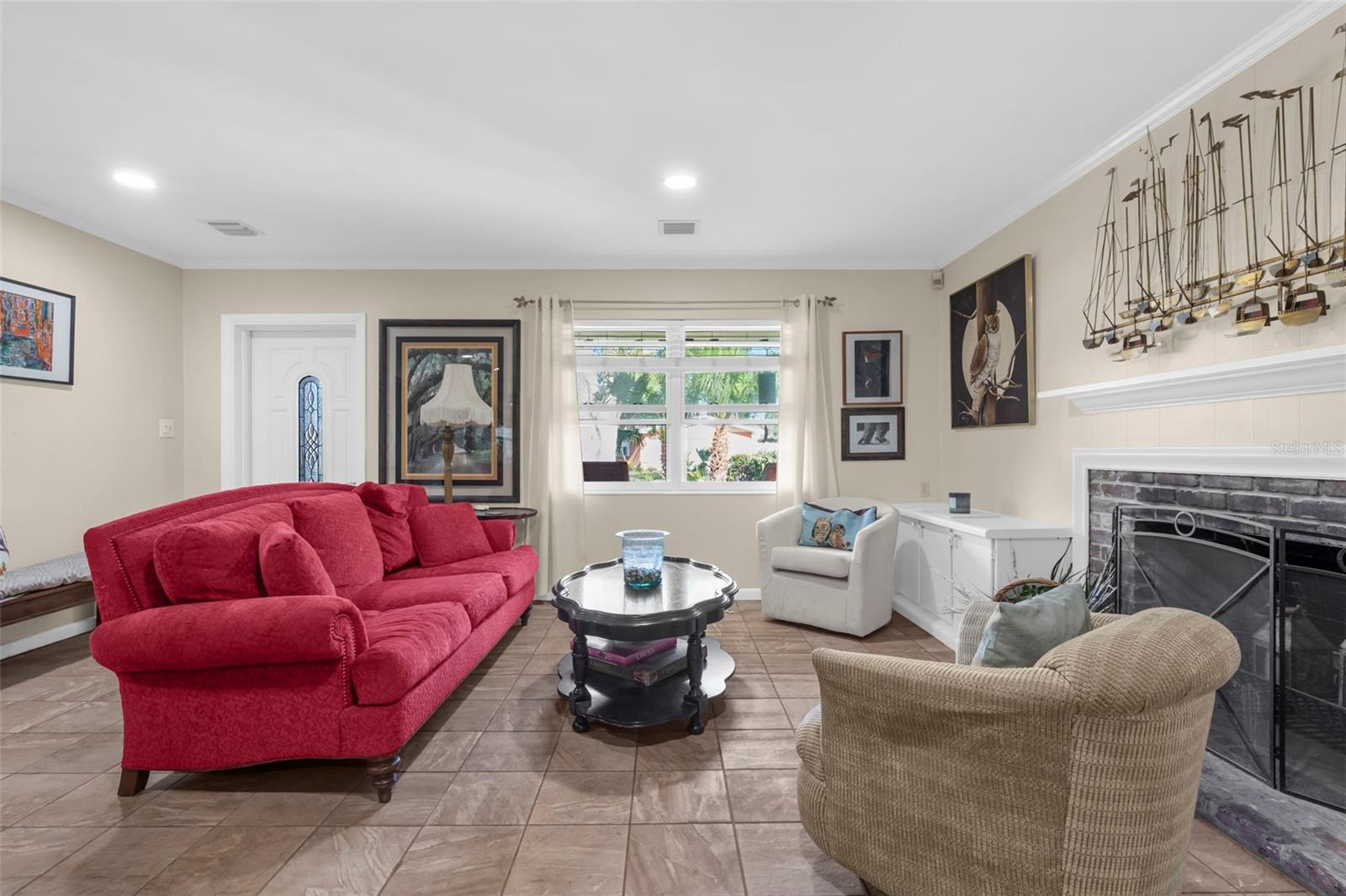 Image 7 of 39 For 4019 14th Avenue W