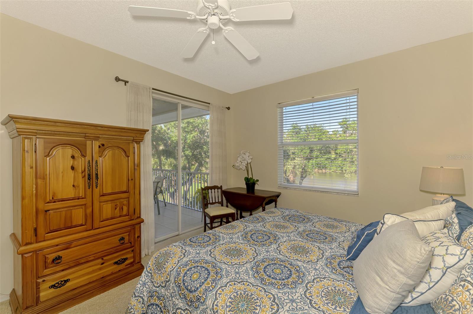 Image 29 of 84 For 8750 Olde Hickory Avenue 9202