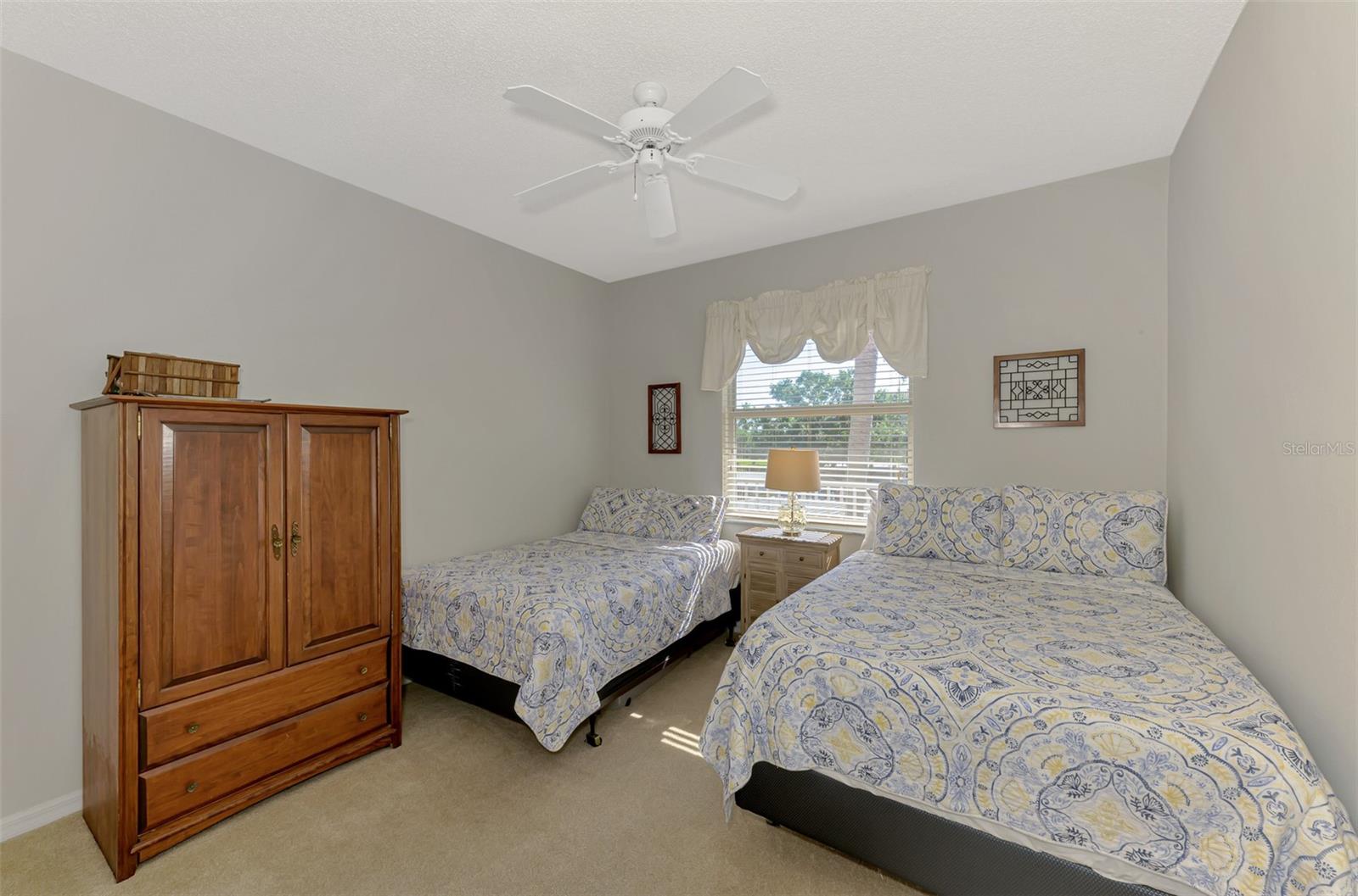 Image 34 of 84 For 8750 Olde Hickory Avenue 9202