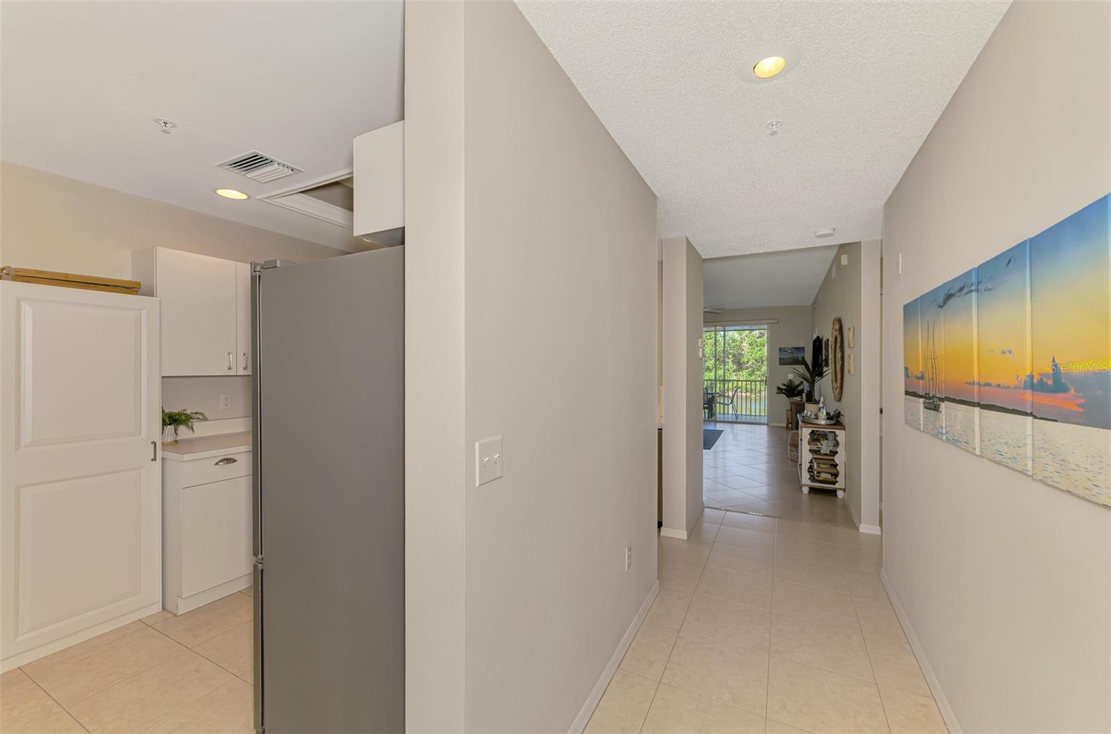 Image 7 of 84 For 8750 Olde Hickory Avenue 9202
