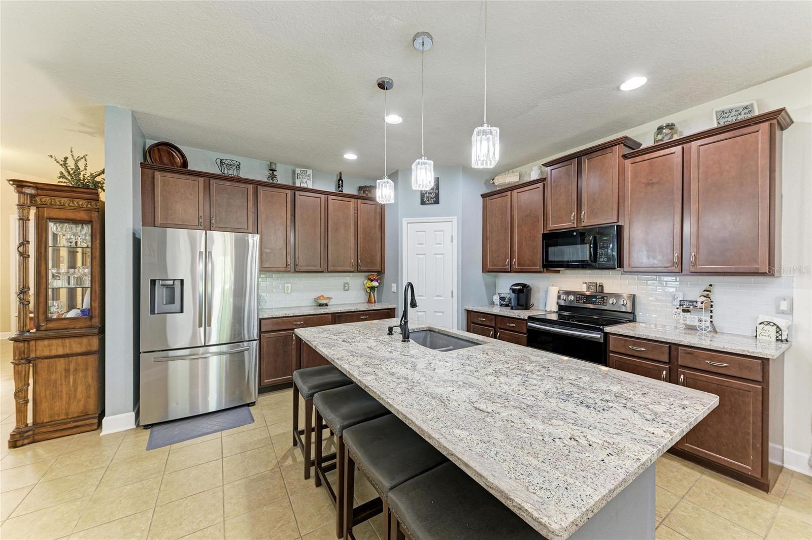 Image 12 of 48 For 8243 Nandina Drive