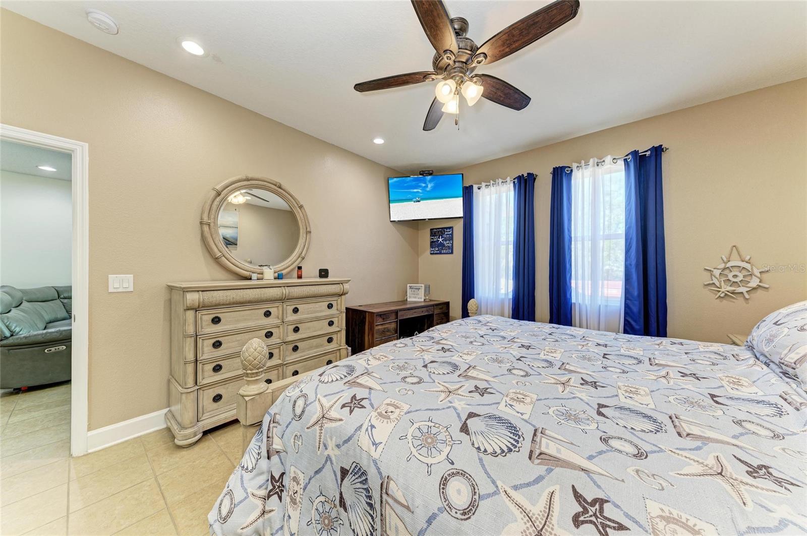 Image 26 of 48 For 8243 Nandina Drive