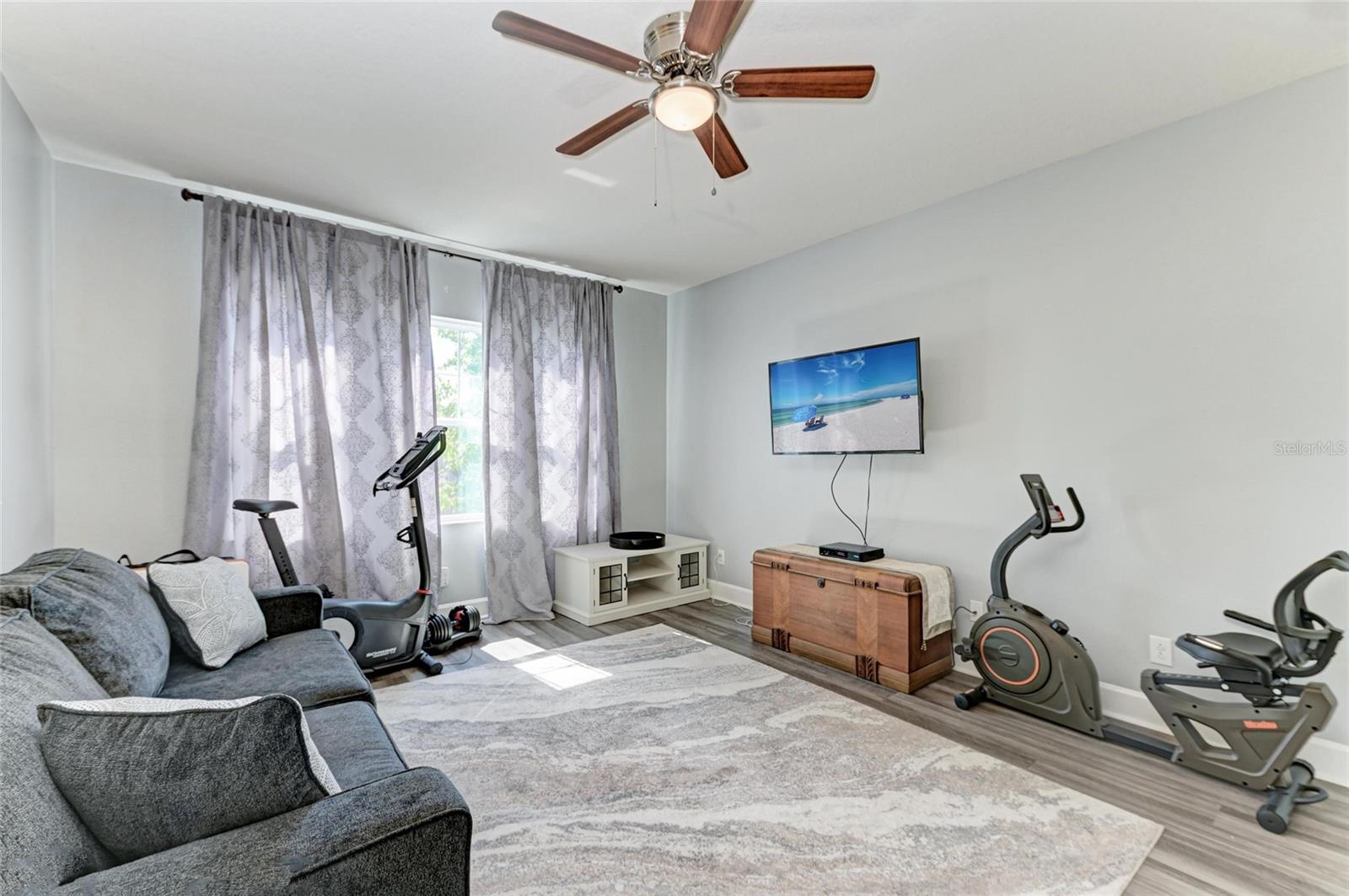 Image 31 of 48 For 8243 Nandina Drive