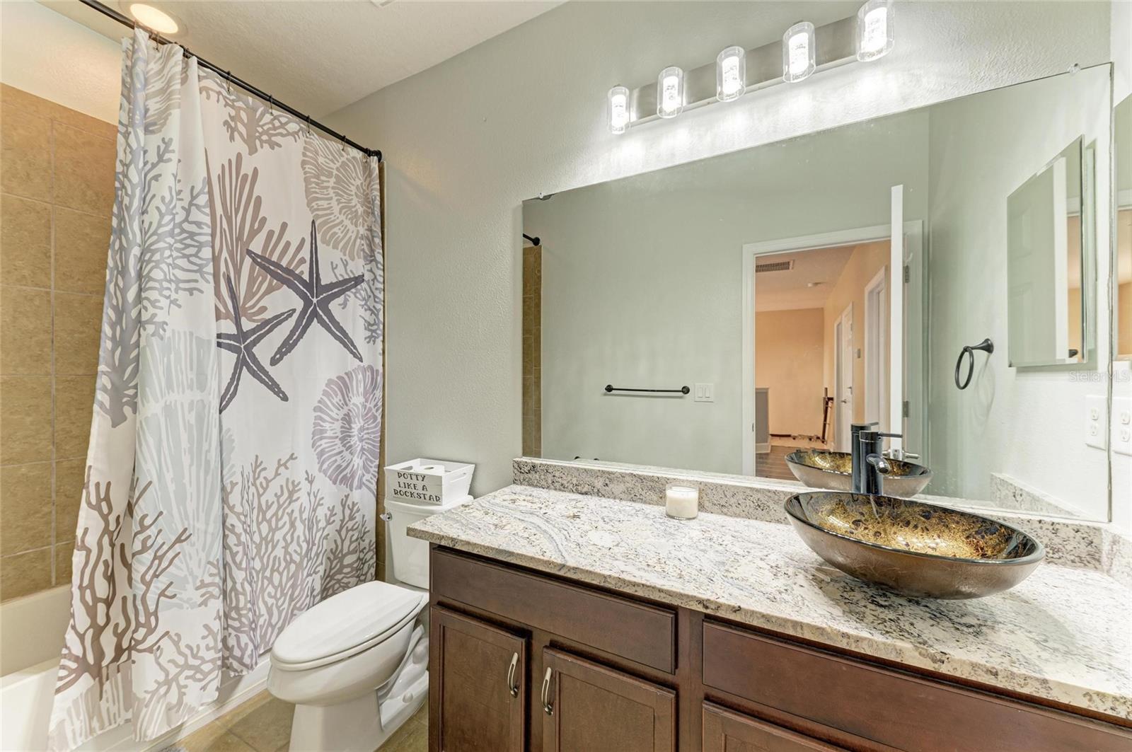 Image 36 of 48 For 8243 Nandina Drive