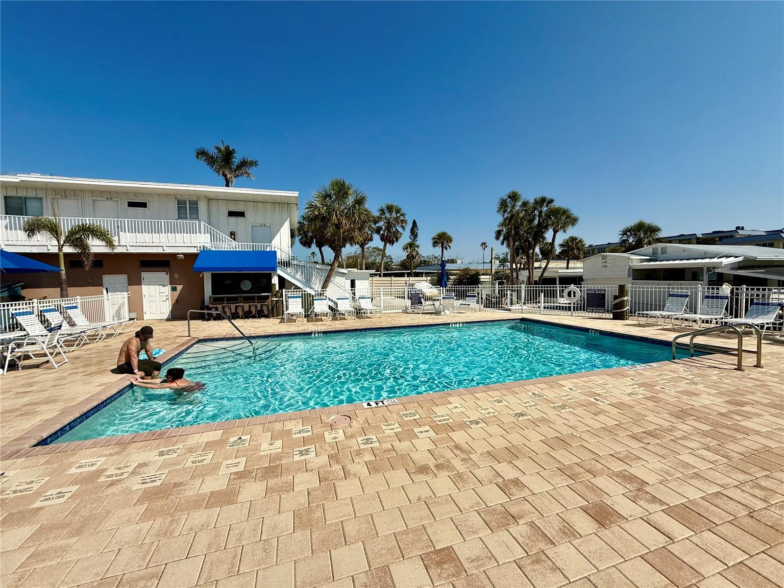 Image 3 of 17 For 73 Twin Shores Boulevard