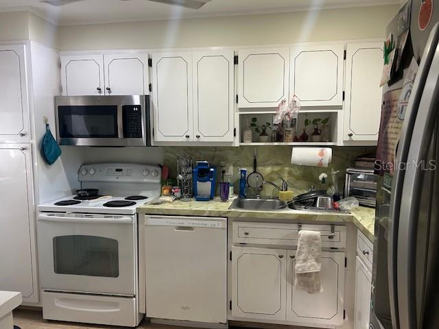 Image 8 of 13 For 7461 Country Club Drive N 201