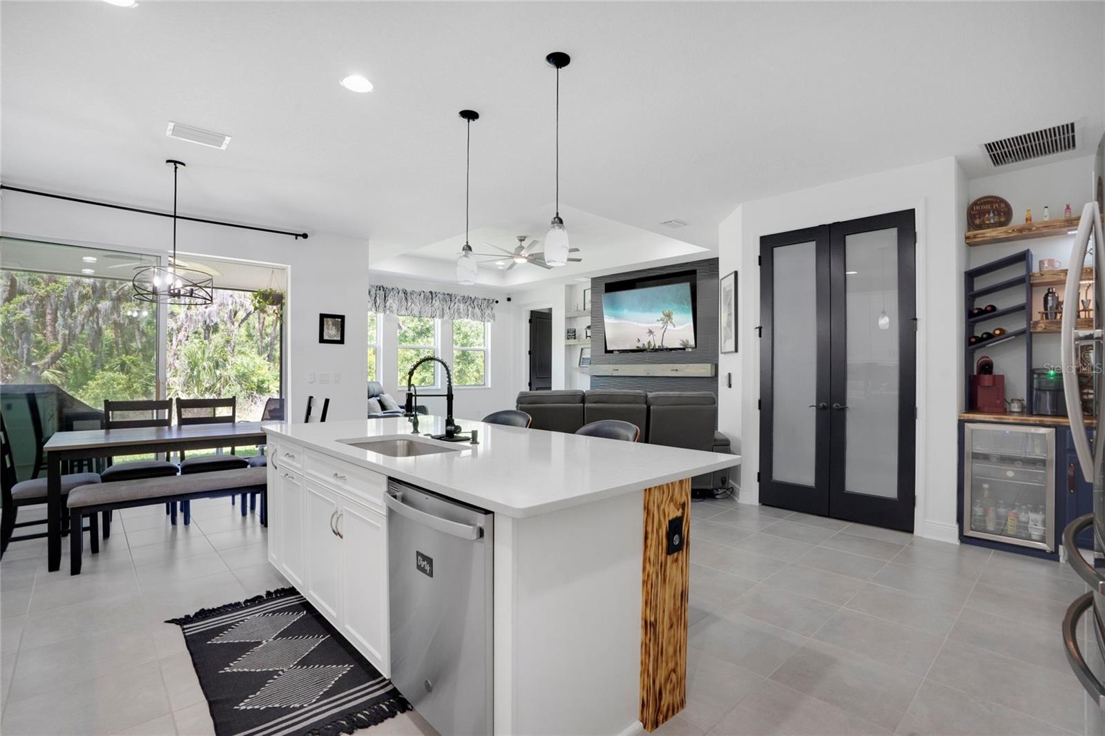 Image 14 of 46 For 14514 20th Street E