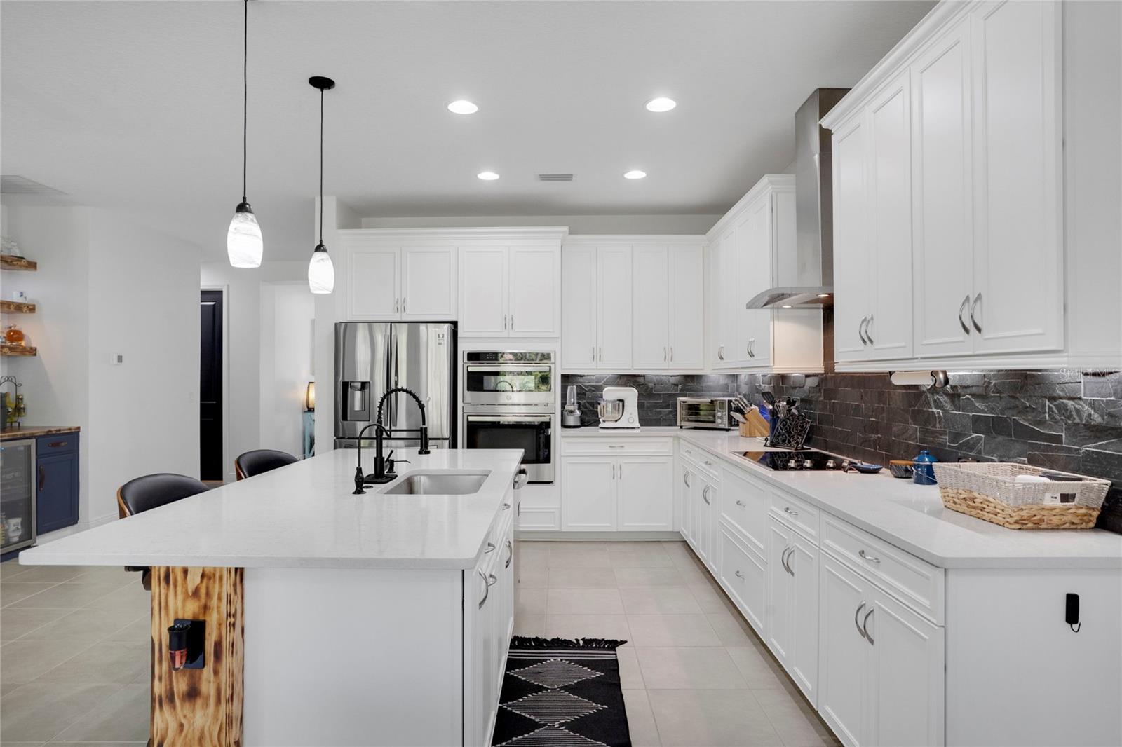 Image 15 of 46 For 14514 20th Street E