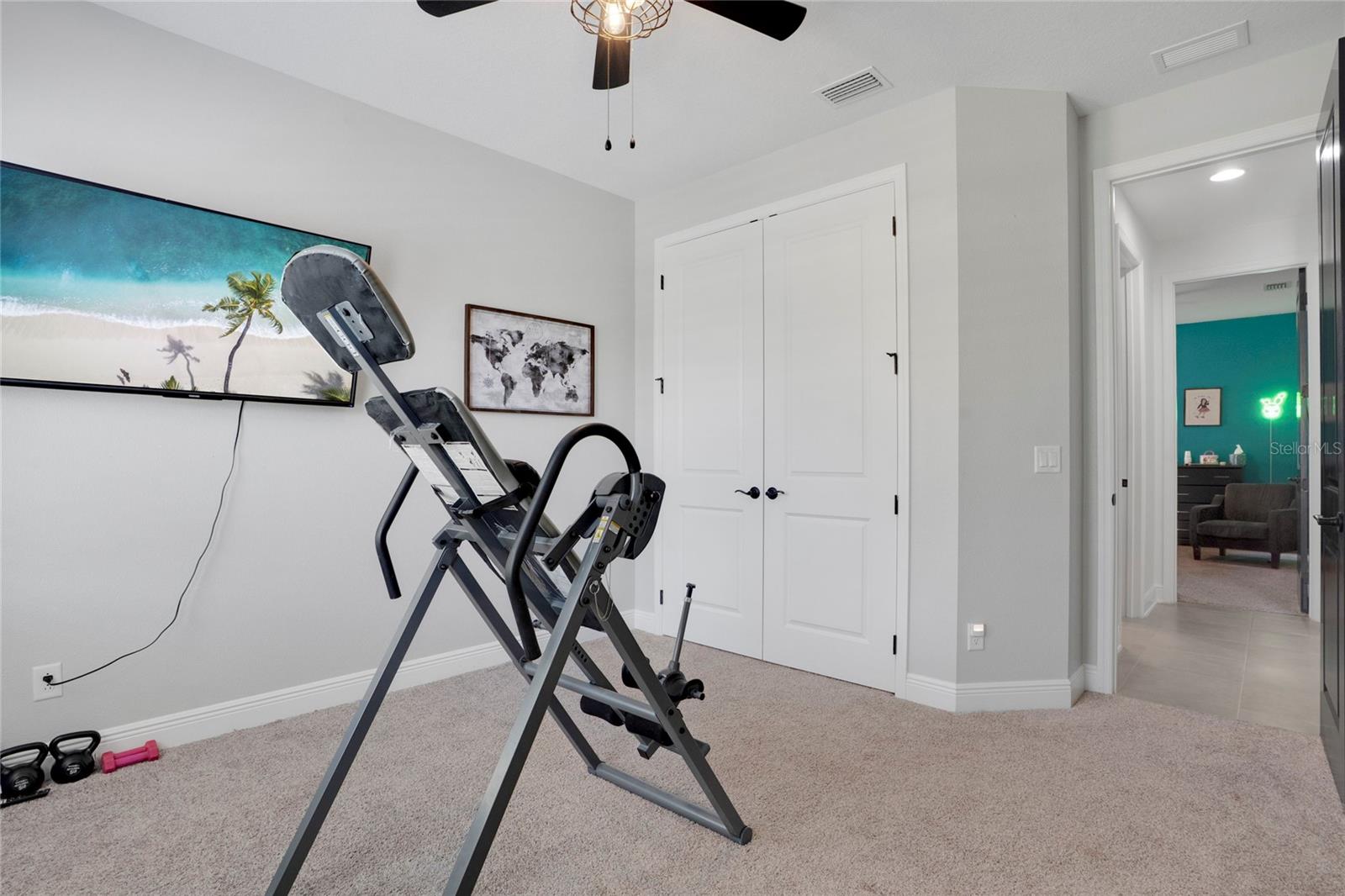 Image 20 of 46 For 14514 20th Street E