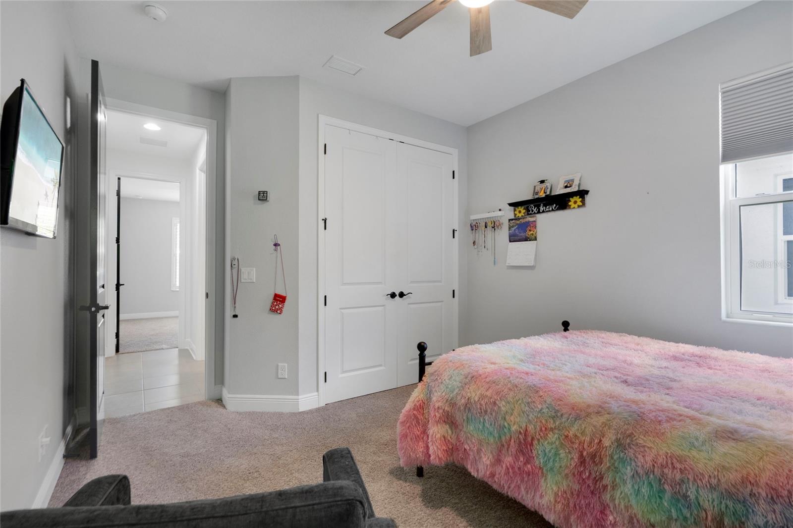 Image 22 of 46 For 14514 20th Street E