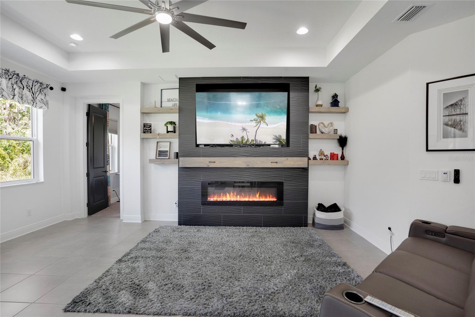 Image 6 of 46 For 14514 20th Street E