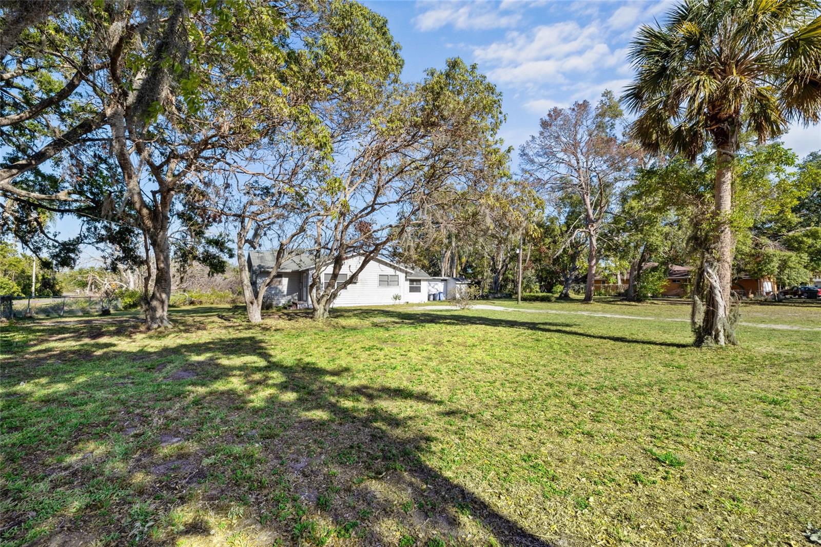 Image 10 of 29 For 611 29th Street E