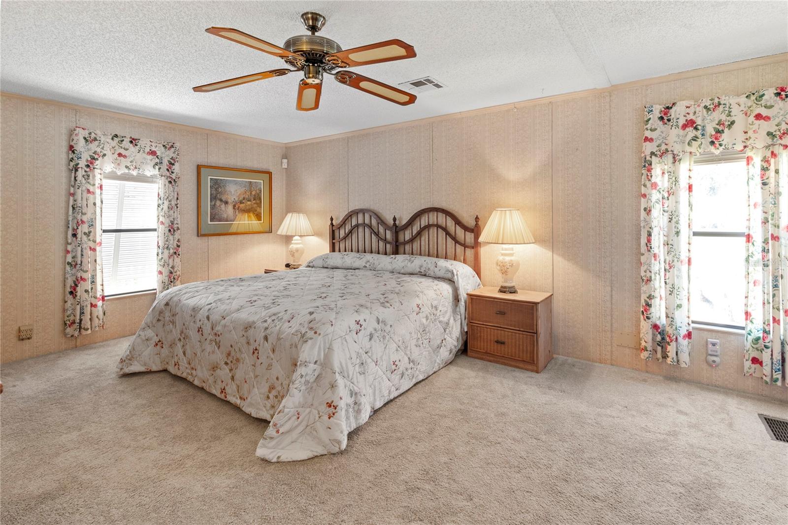 Image 32 of 63 For 77 Spoonbill Lane