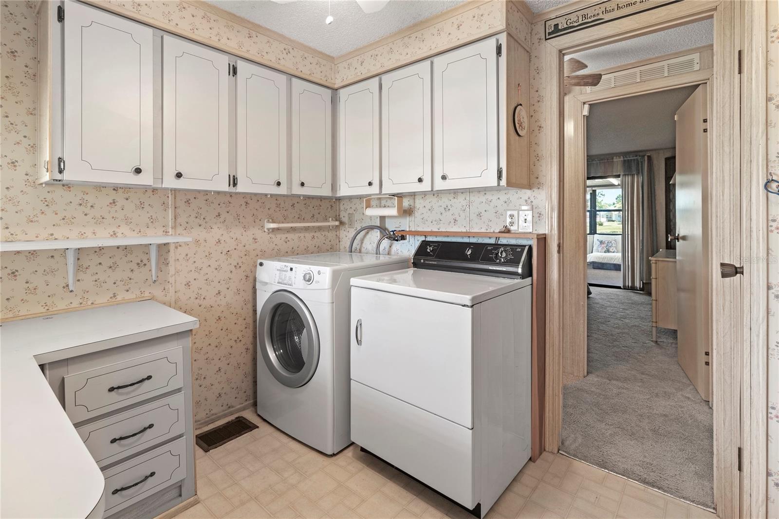 Image 42 of 63 For 77 Spoonbill Lane